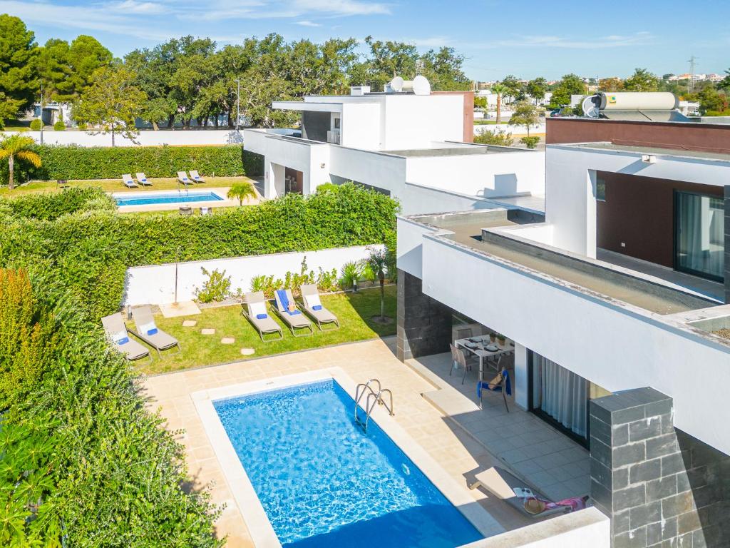 Exterior view, Villas Novochoro - Small Garden by DreamvillasAlbufeira in Albufeira