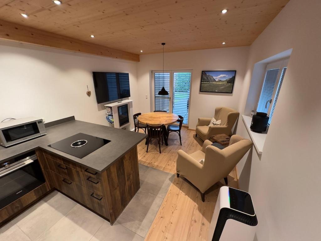 Alpine Home Double Room Apartment in Inzell - 4