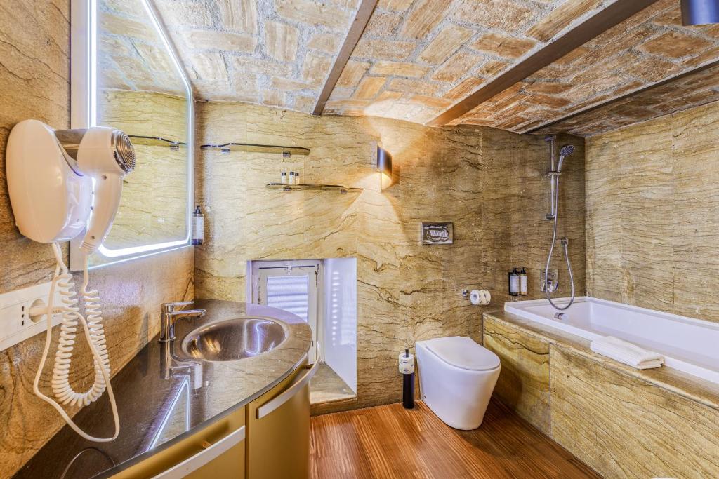 Home at Rome Luxury Navona Suites - 3
