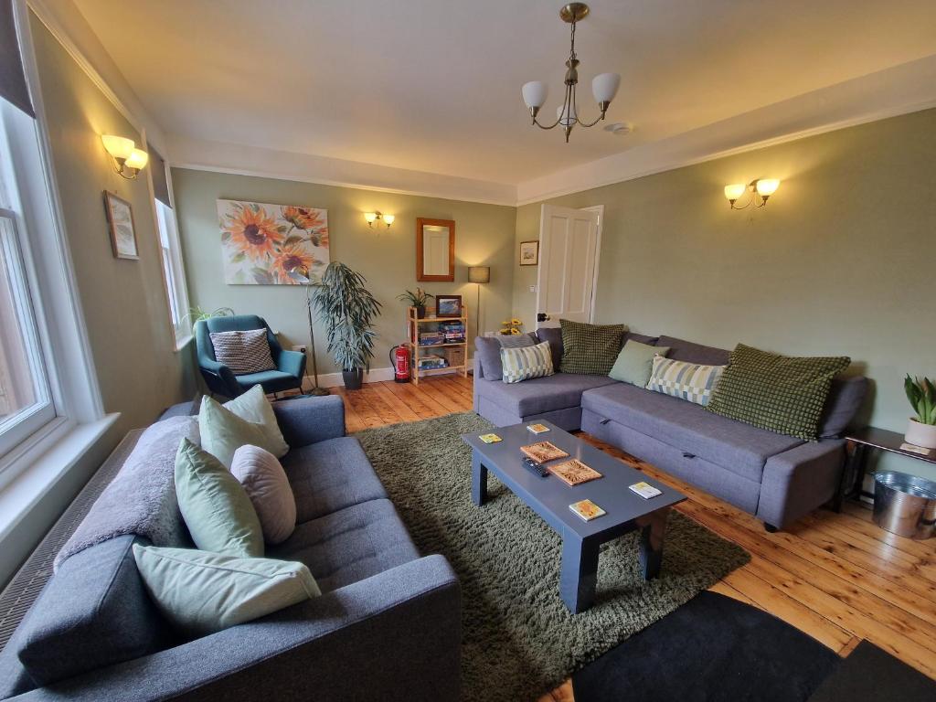 The Hideaway Central Wareham - photo 2