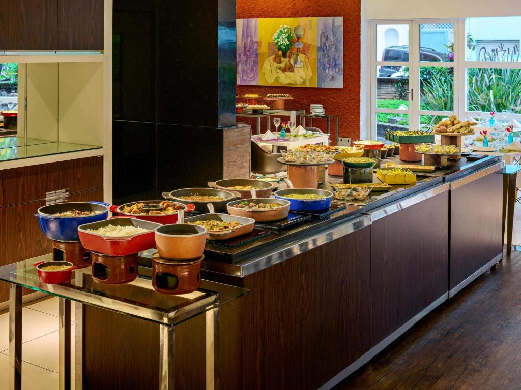メルキュール サンパウロ ジャルディンス ホテル (Mercure Sao Paulo Jardins Hotel) レストラン