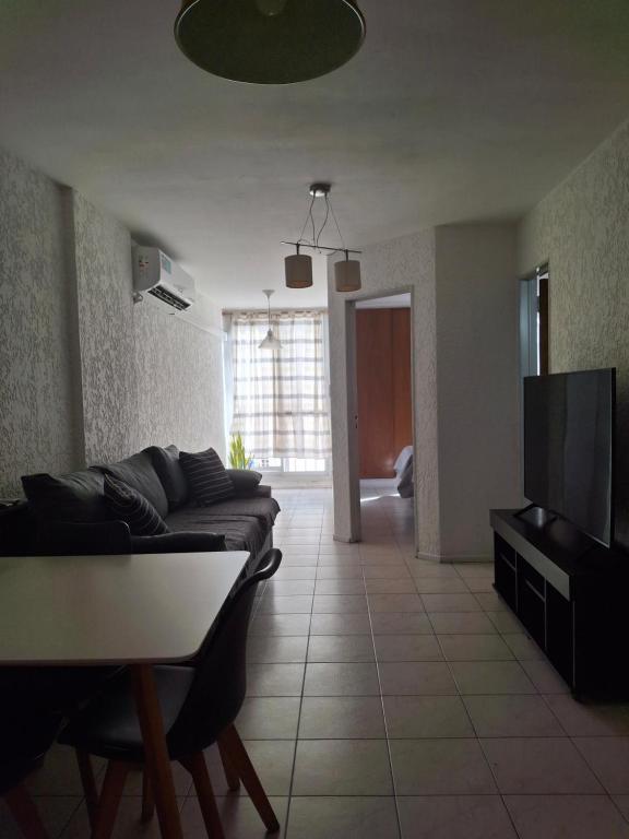 Moderno cómodo departamento cerca de todo seguridad 24 horas zona muy tranquila - 4