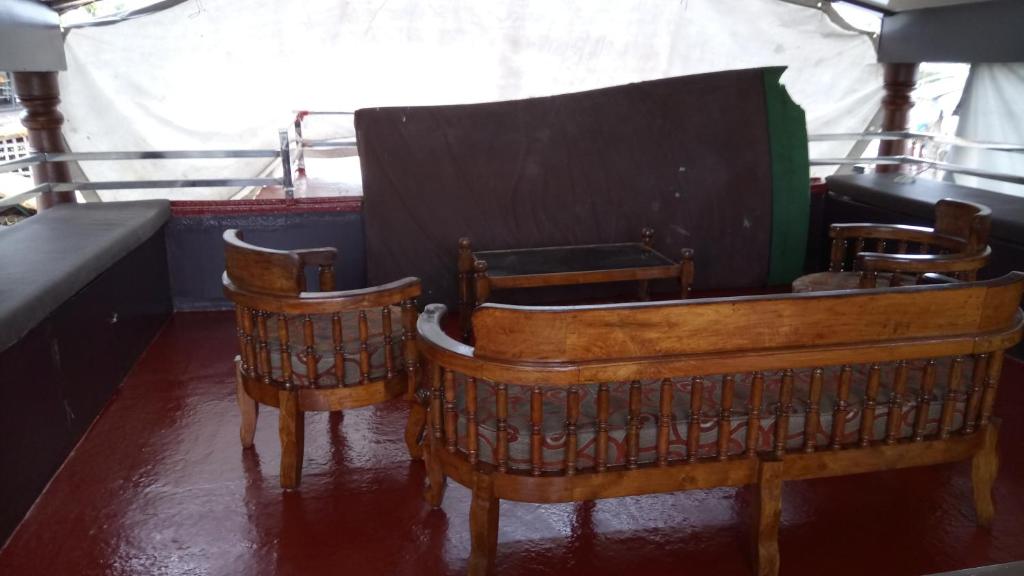 Vaishnav Day Cruise photo