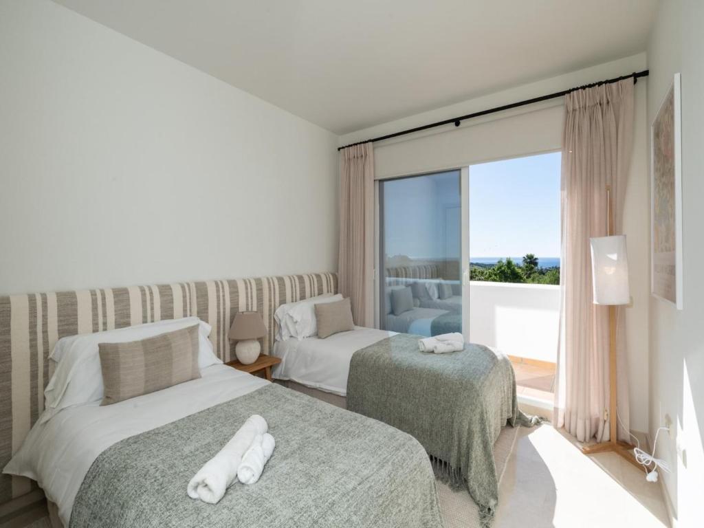 Exclusive Penthouse near Lagoon - 4