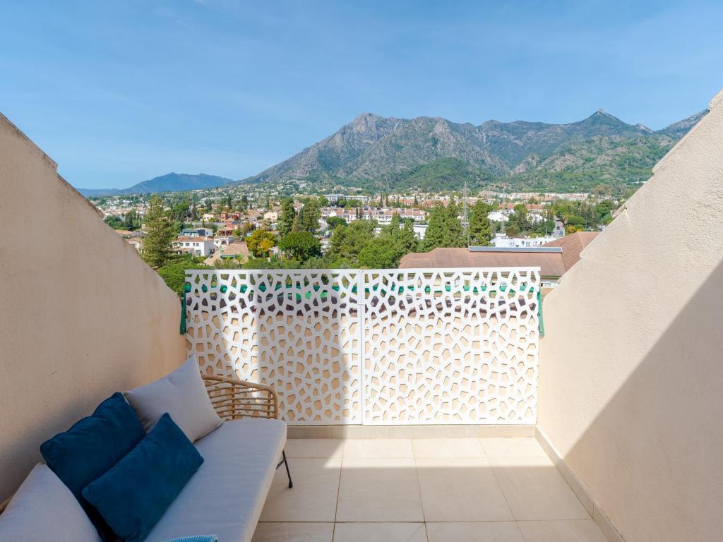 Central Marbella Penthouse with Jacuzzi - 5