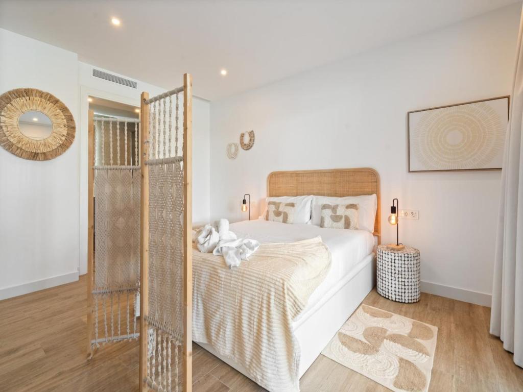 Stylish 2-Pax Stay in Alcazaba Lagoon - 5