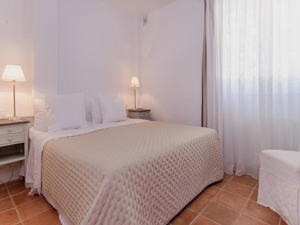 Charming Andalusian Beach Villa - 5