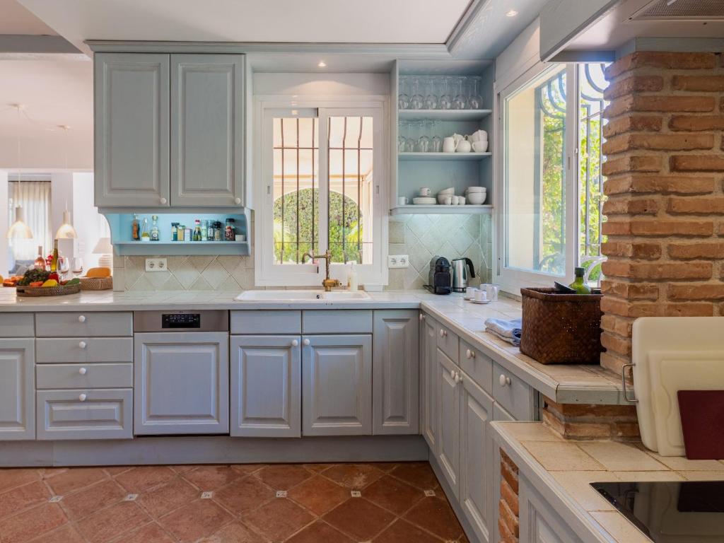 Charming Andalusian Beach Villa - 3