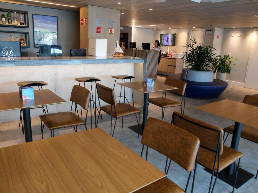 Bar/lounge