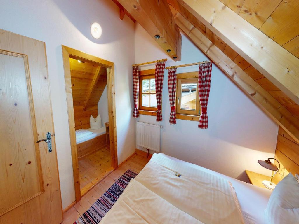 Chalet in Neukirchen - 2