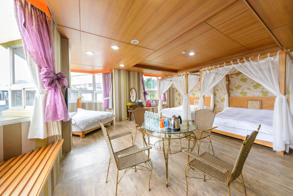 Hualien Owl CastleRoom only-Free parking 호텔 이미지 1
