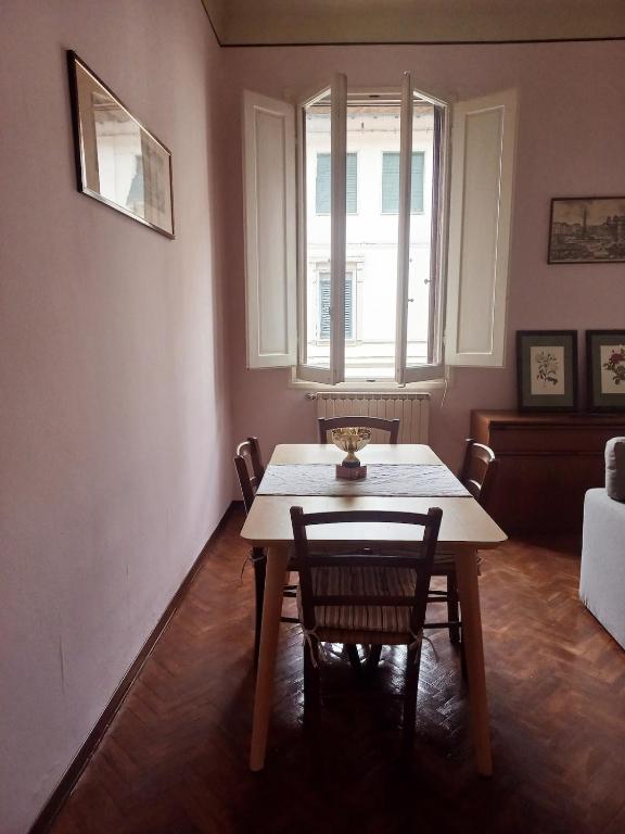 Entire home near city center and local attractions - 5