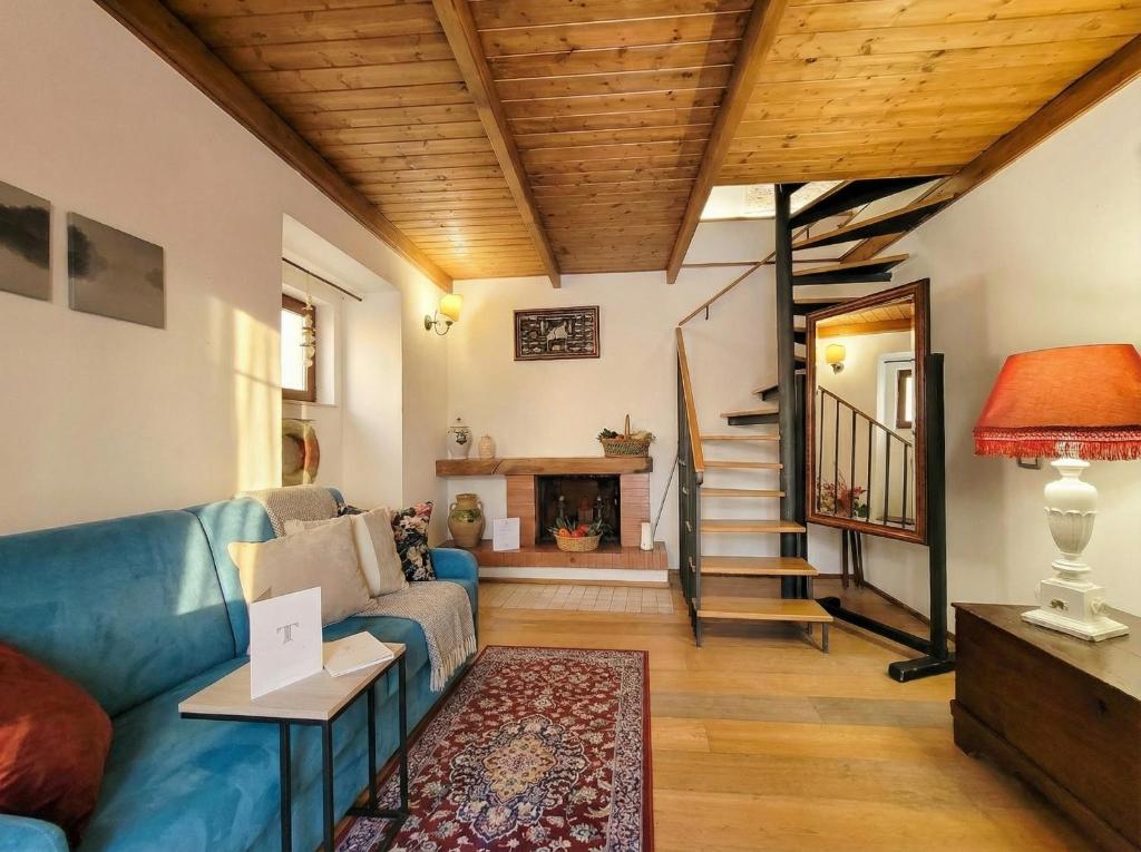 Tatiana - Historic Home with Private Rooftop Terrace - 3
