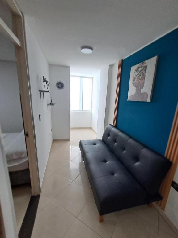 Apartaestudio equipado, parking y workspace - 2