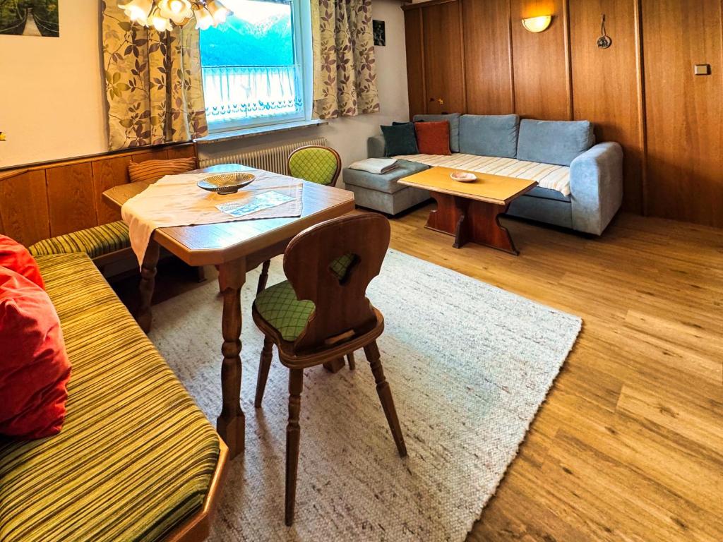 Panorama-Ferienwohnung Isser - 4