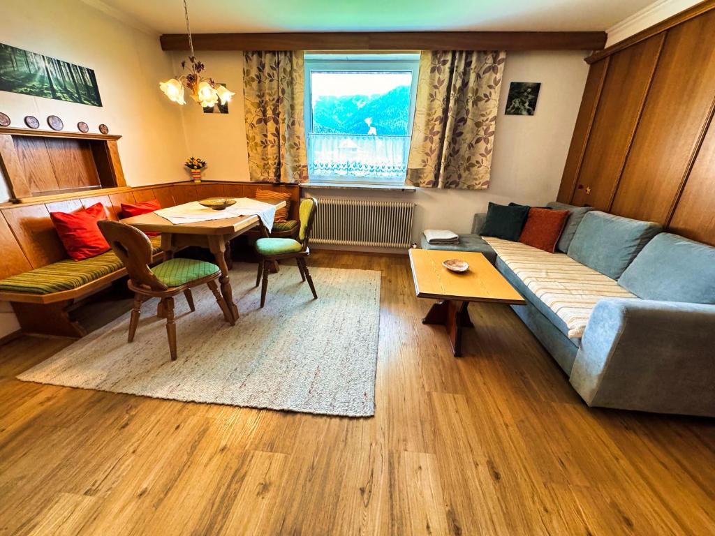 Panorama-Ferienwohnung Isser - 2