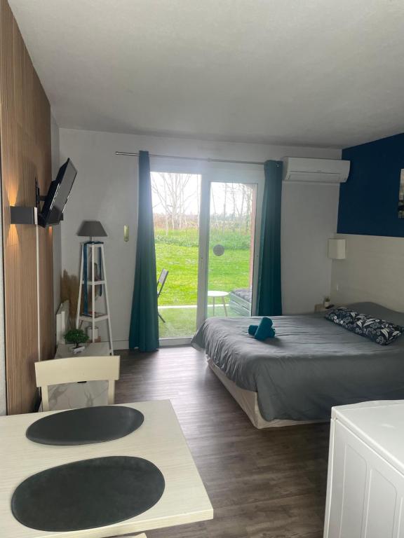 Studio 24 m2 - Hameaux de Camargue - village 9 - 13200 Arles - 3