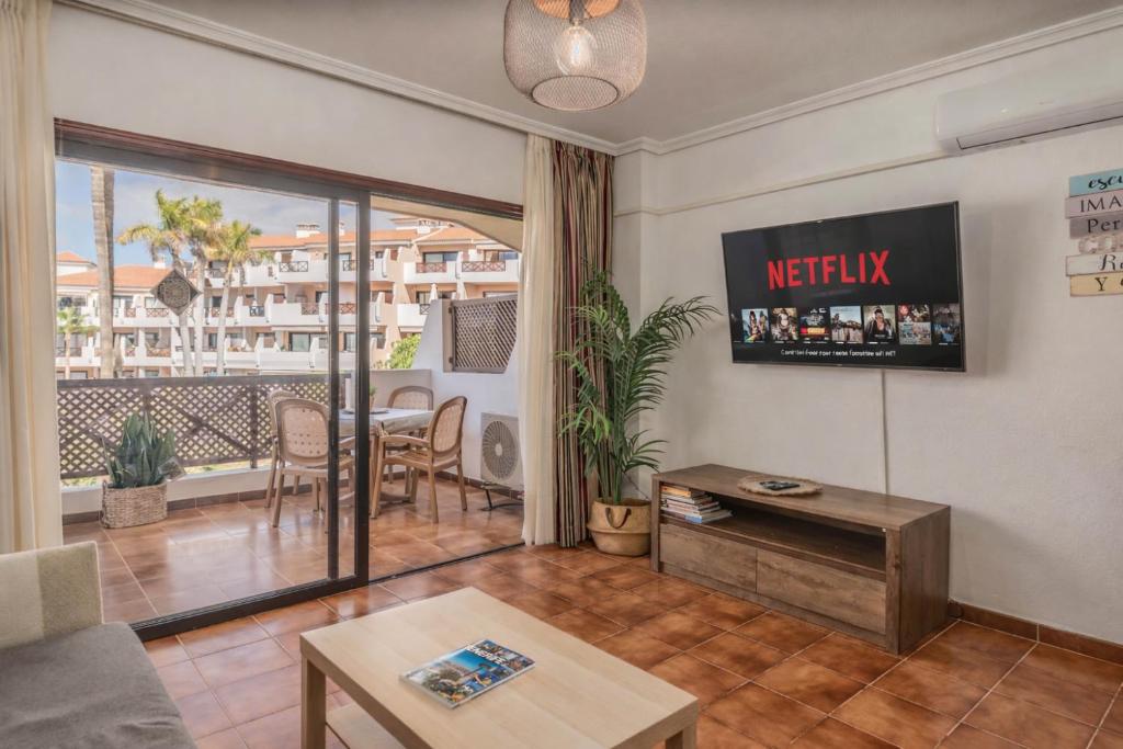 Cozy Apt Heated Pool Terrace AirCo Golf - 5