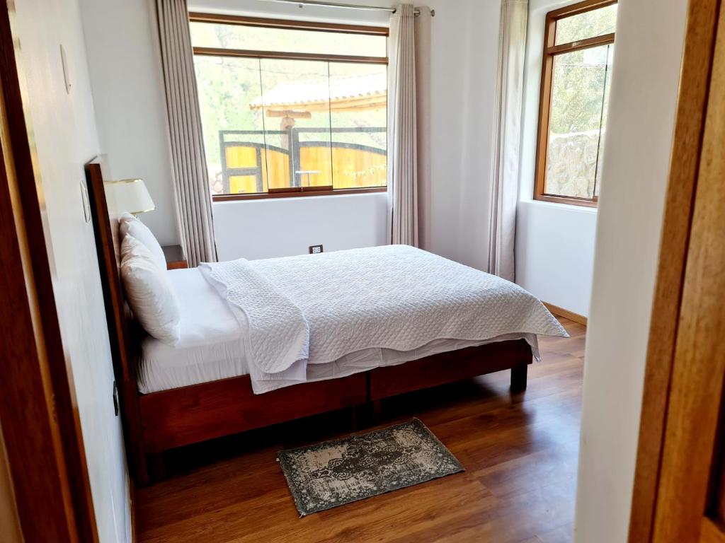 Beautiful house in the Sacred Valley, Arin Falls - 2