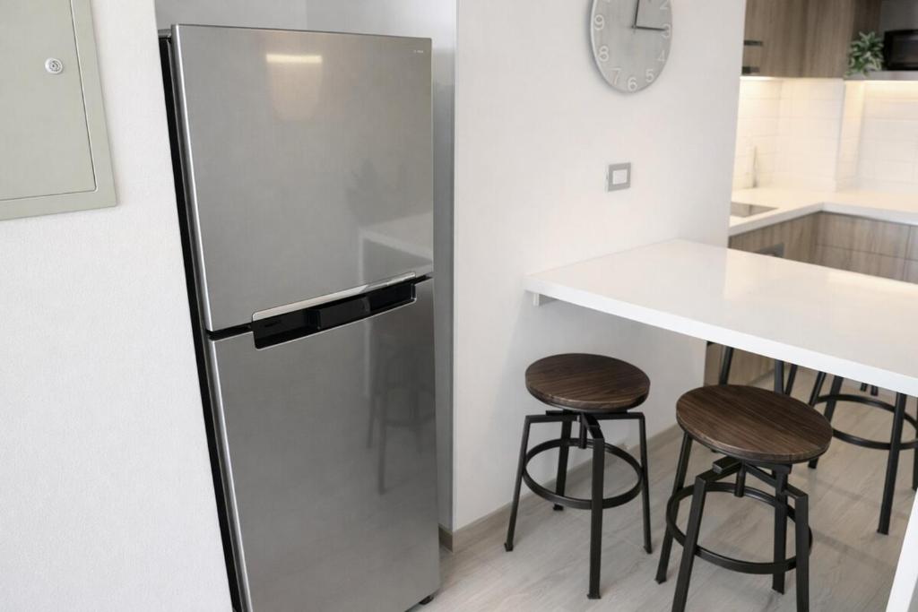 Hotel Las Condes Apartment for 3 GYM Parking - 5