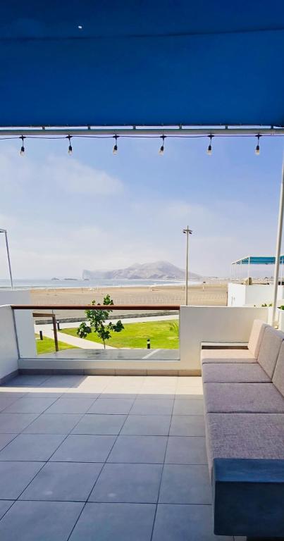 QUIL Beach House - 2