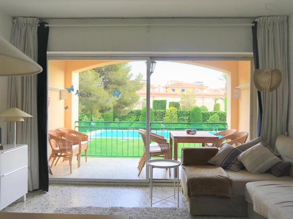 Cómodo apartamento en S'Agaró con terraza y piscina - ES-298-9 - 2