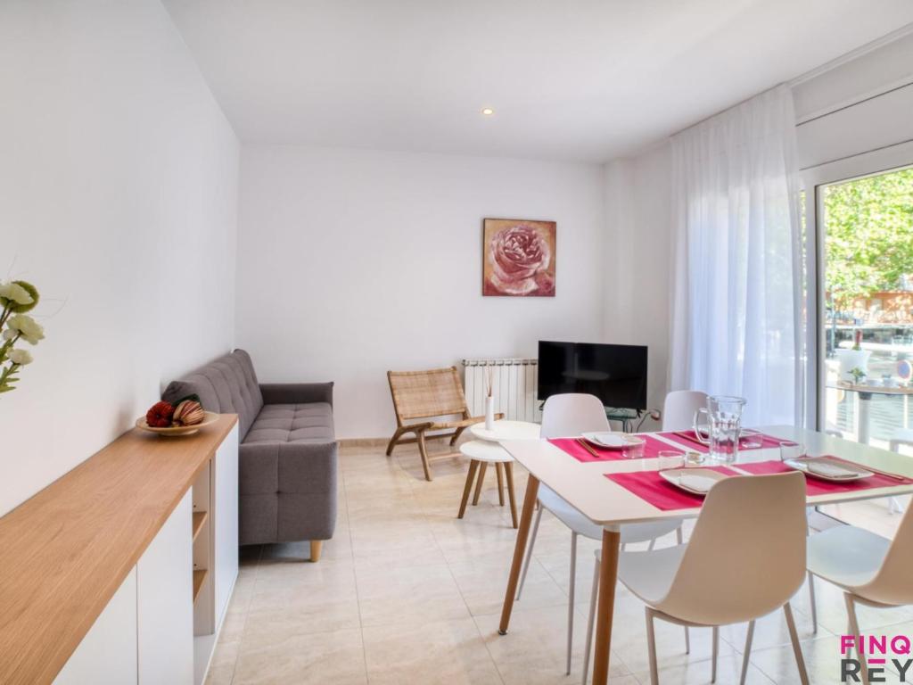 Apartamento céntrico en S'agaró con balcón y estacionamiento - ES-298-28 - 2