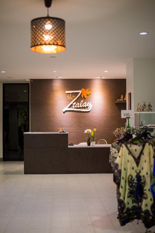Z-Talay House photo