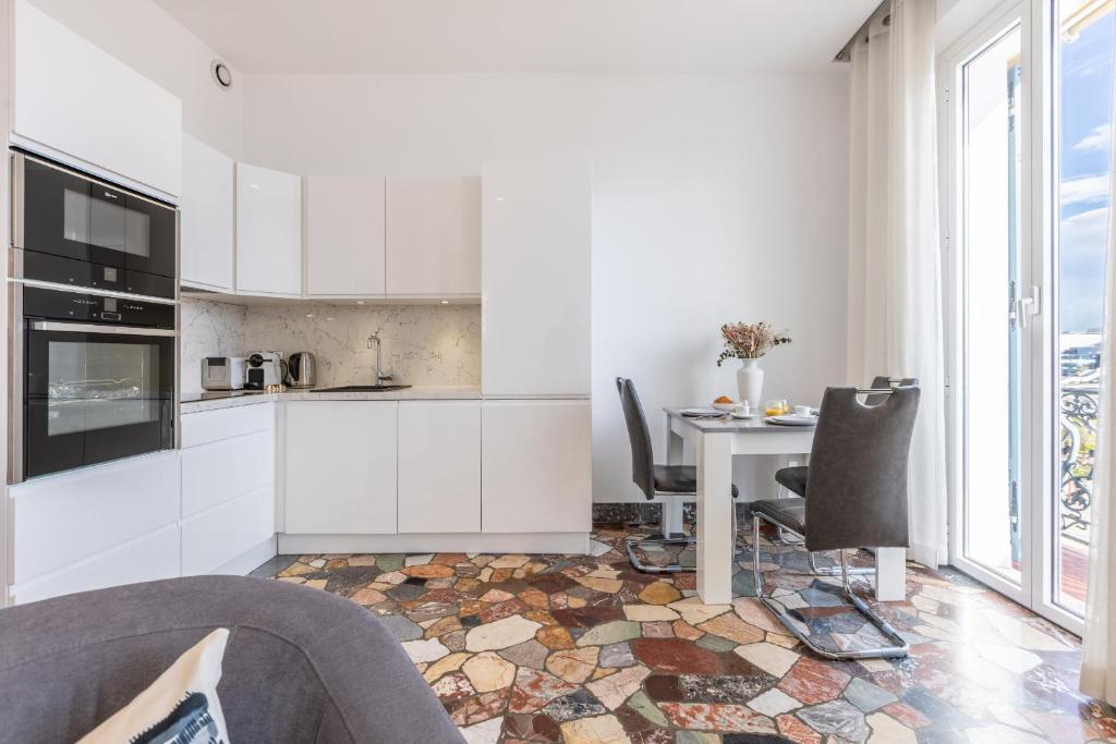 2 chambres-BALCON-VUE MER-FELIX FAURE A2B231 - 2