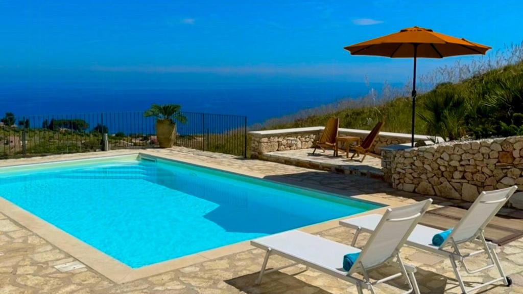 Sea View Villa With Panoramic Pool Near Scopello - 2