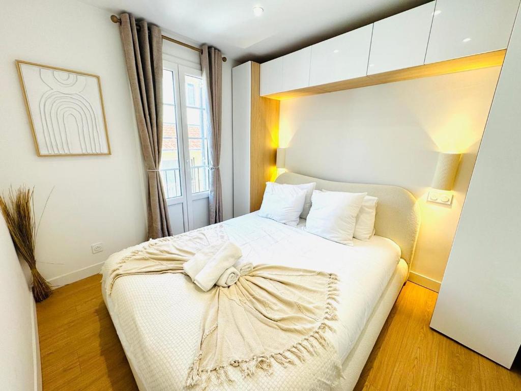 Repère des Artistes - central, 3mn from Beach, 10mn Palais, modern, AC, balcony - 4
