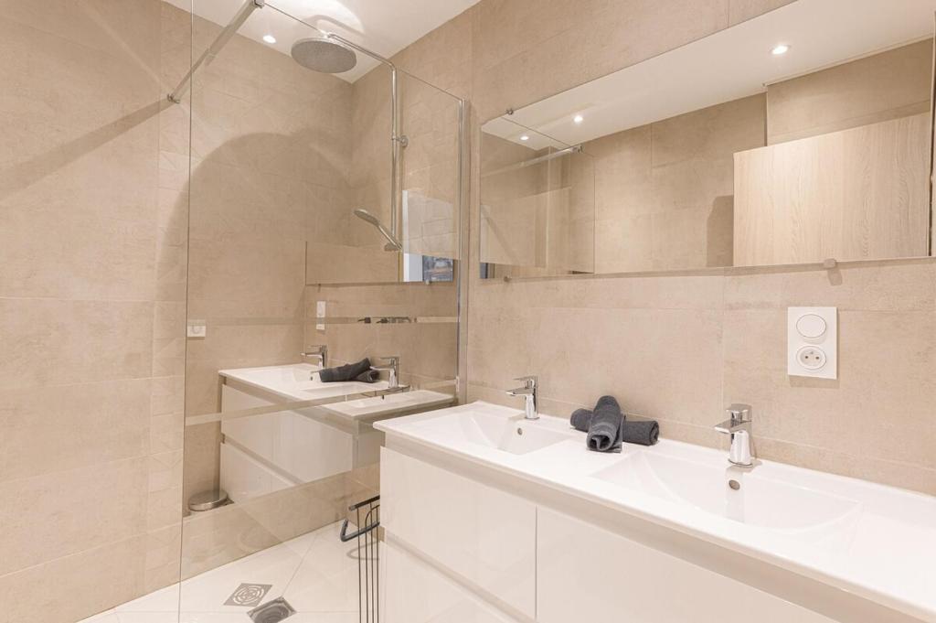Josi - 2 chambres, central, 10mn du Palais&Plages, neuf, clim - 5