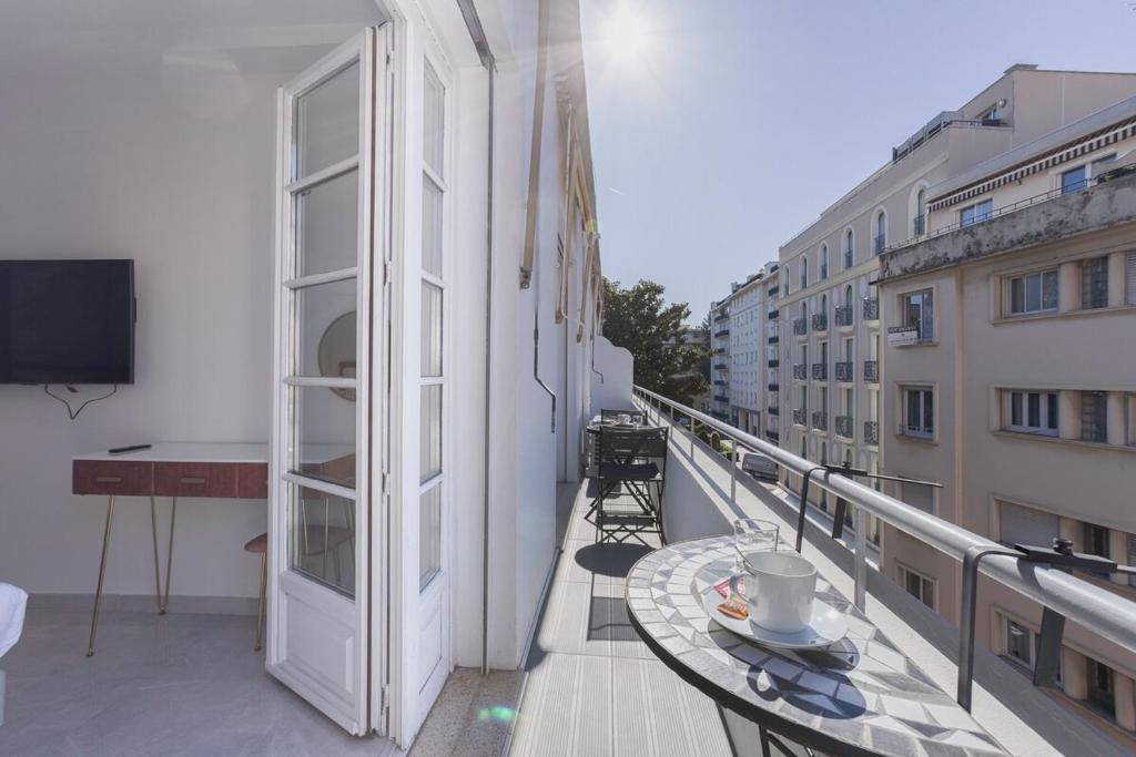 Cannes Molière - Palais, Plage, Balcon, Clim et Centre ville - 3