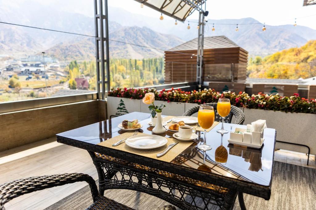 ARCHAZOR Mountain Resort