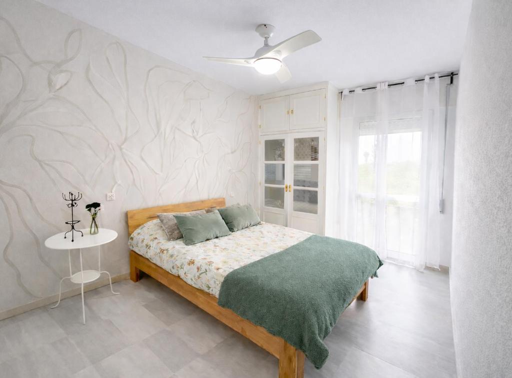 Apartamento 3 dormitorios con garaje y wifi gratis a pocos minutos del centro de Jerez - 1