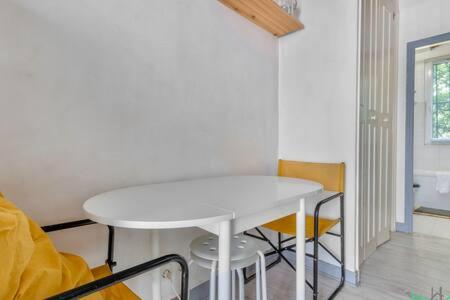 Faubourg Du Temple 2 - CI - Pleasant, light-filled Parisian studio - 2p - 3