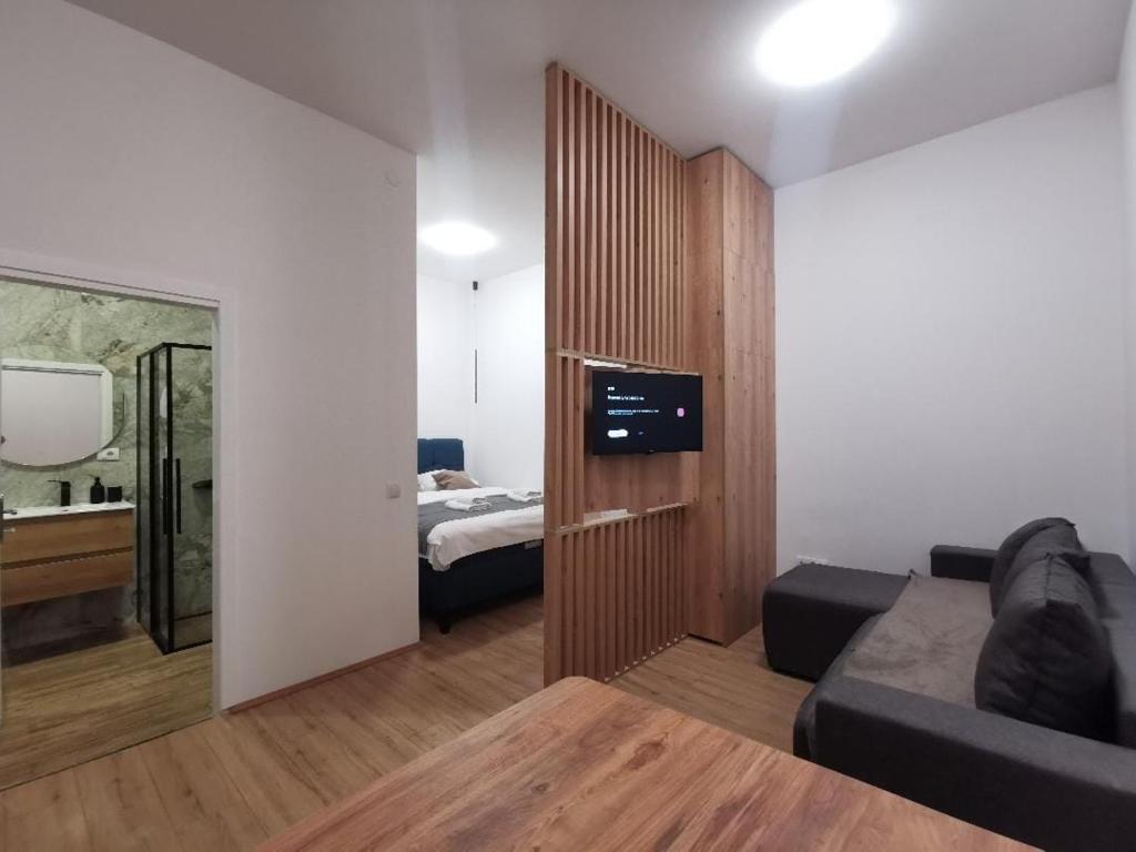 369 Apartments - 3
