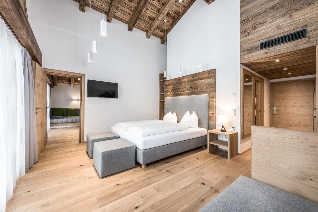 Puradies Hotel & Chalets                                                                    