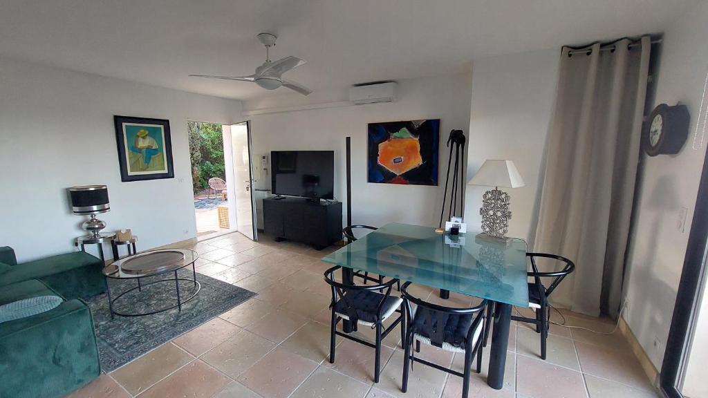 Appartement entier Vue sur PAYS D Aix - 3