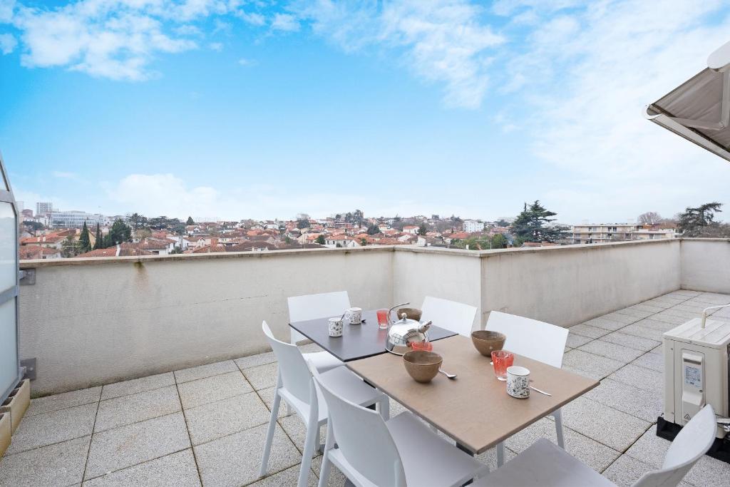 Appartment close to city center, AC and car park - 1