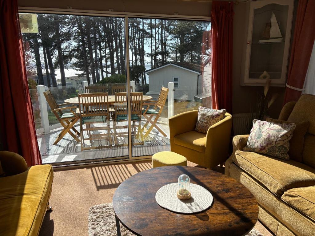 Robins Lodge by the Sea photo 2