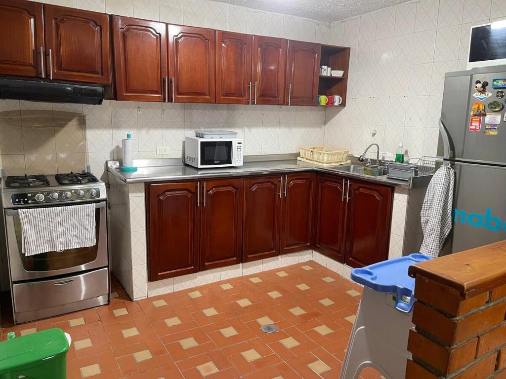 Casa Completa 3 pisos Tranquila y Hermosa - 5