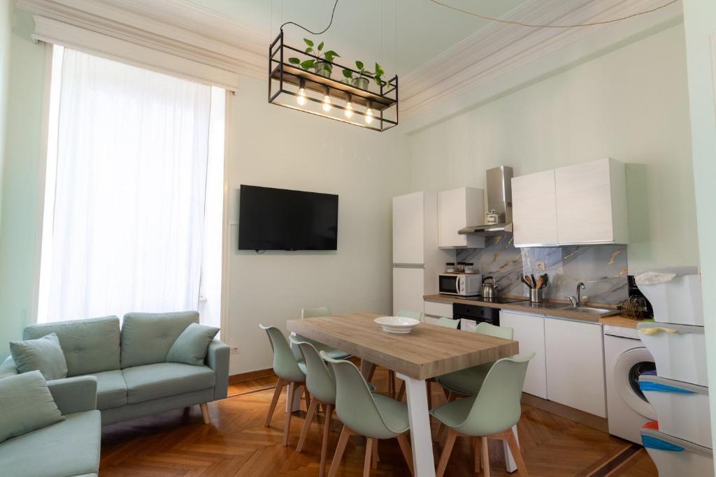 Trastevere four seasons Tiber View - 4