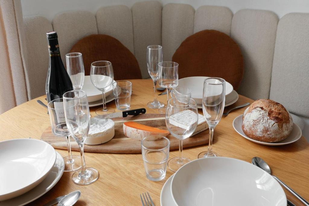 TheBlueStay 257 - Cozy Apt in central Paris with AC - 4