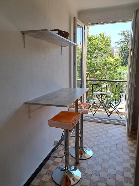 Appartement climatisé à 5min des remparts - 2