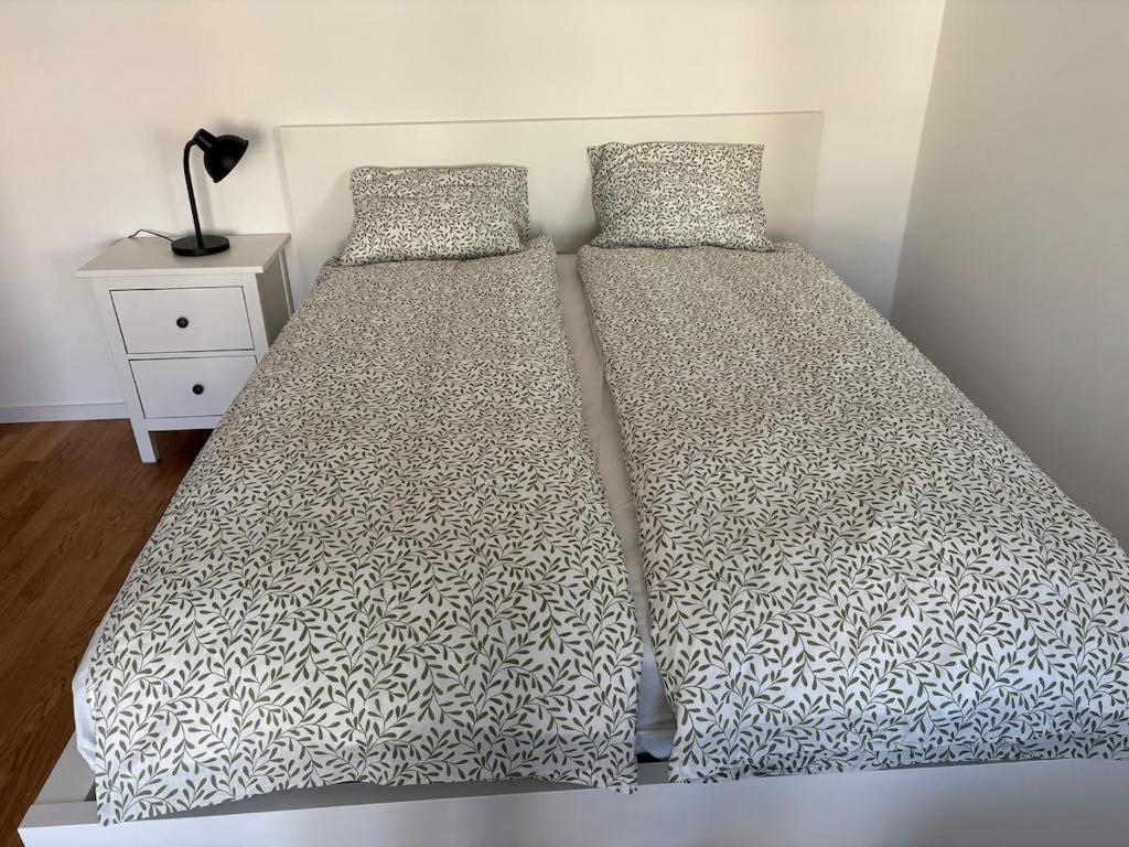 Brand New Apartment on top floor - 2