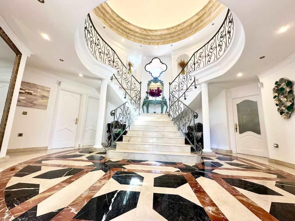 Marbella Premium Villa By Better Bookings - 2