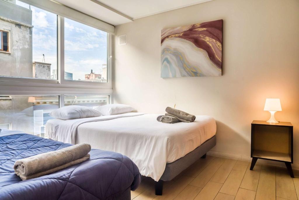 2B2B steps away from Costanera Center - 3