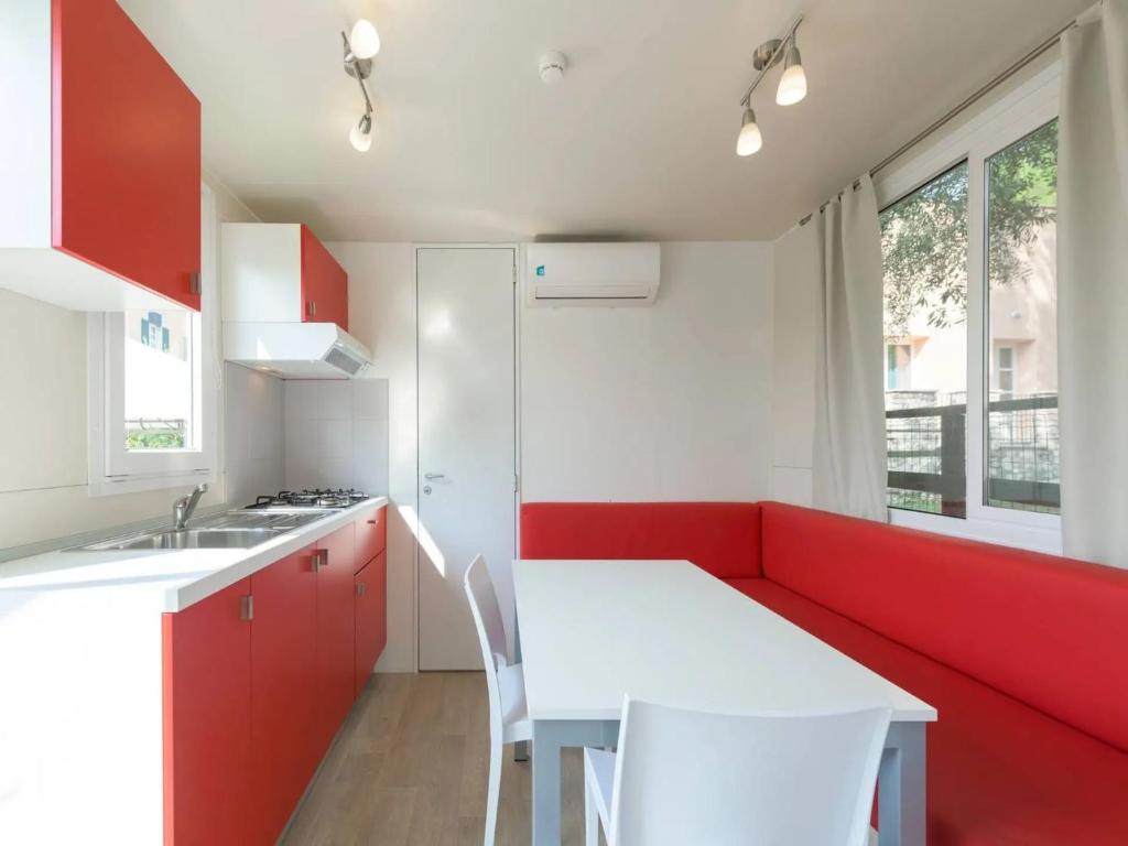 Mobile home for families at Lake Garda - 5
