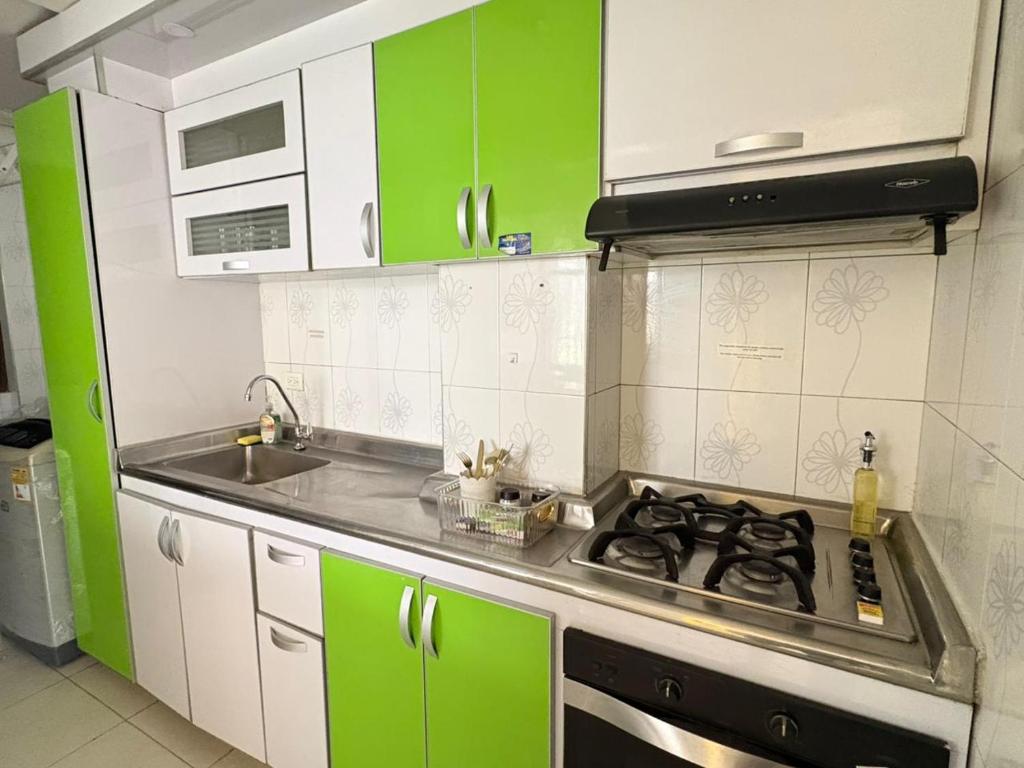Habitación Privada con Baño - LA AURORA - 5